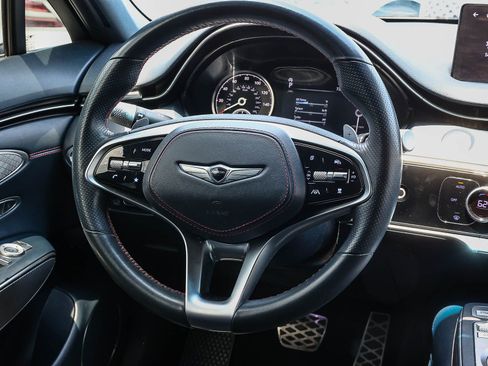 Used 2022 Genesis GV70 3.5T Sport AWD/4WD image 16