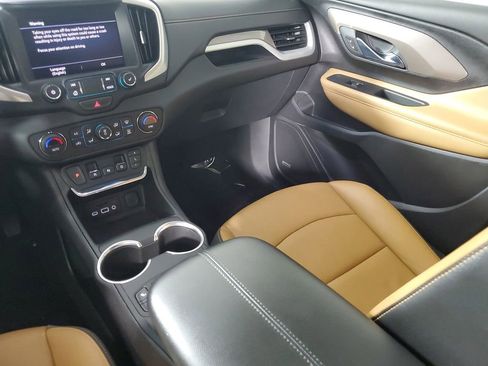 Used 2021 GMC Terrain SLT w/ Infotainment Package II FWD image 16