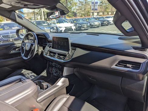 Used 2023 Chevrolet Tahoe Z71 AWD/4WD image 28