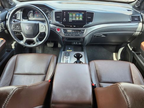 Used 2024 Honda Passport EX-L image 11