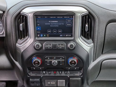 Used 2021 Chevrolet Silverado 2500 LT w/ Fleet Comfort Package image 18