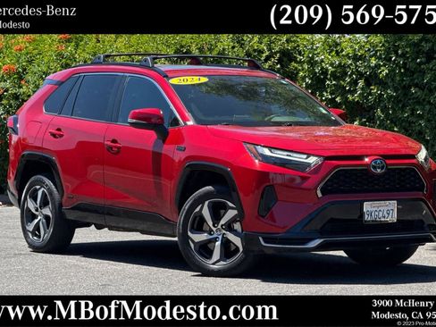 Used 2024 Toyota RAV4 SE w/ Weather & Moonroof Package AWD/4WD image 1
