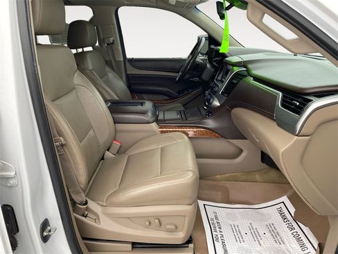 Used 2016 Chevrolet Suburban LTZ image 15