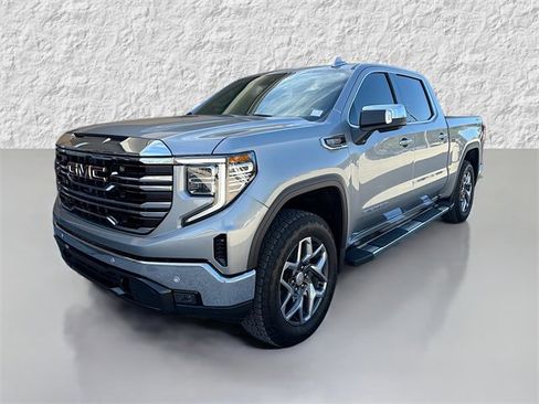 Used 2024 GMC Sierra 1500 SLT image 7