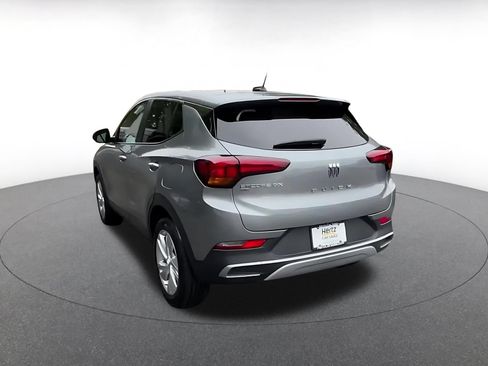 Used 2025 Buick Encore GX Preferred AWD/4WD image 11