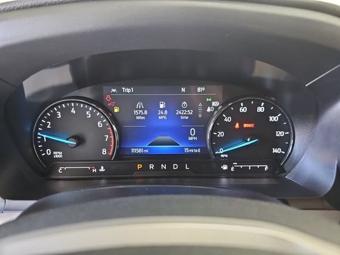 Used 2023 Ford Explorer XLT AWD/4WD image 20