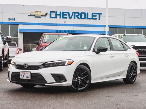 Used 2024 Honda Civic Sport image 1