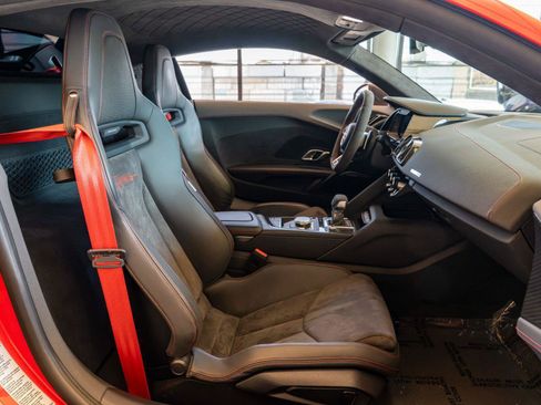 Used 2023 Audi R8 V10 GT RWD image 58