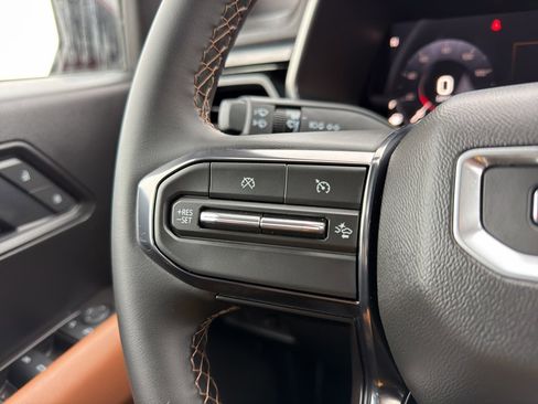 New 2026 GMC Canyon AT4 AWD/4WD image 15