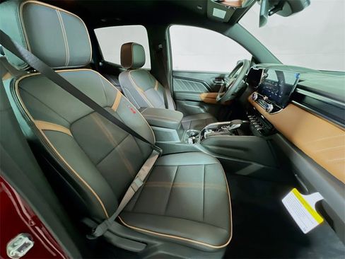 New 2026 GMC Canyon AT4 w/ Nightfall Essentials Package image 22