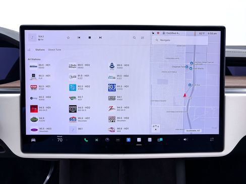 Used 2022 Tesla Model X AWD/4WD image 26