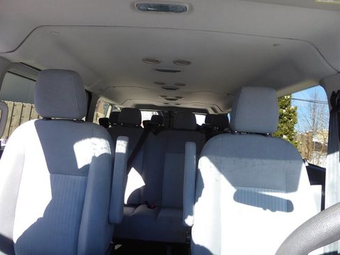 Used 2017 Chevrolet Express 2500 LT w/ LT Preferred Equipment Group image 23