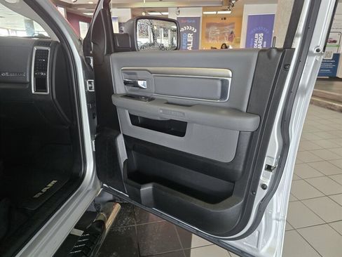 Used 2017 RAM 1500 Big Horn AWD/4WD image 12
