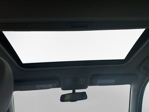 Used 2012 Toyota RAV4 Limited w/ Navigation Value Pkg image 23