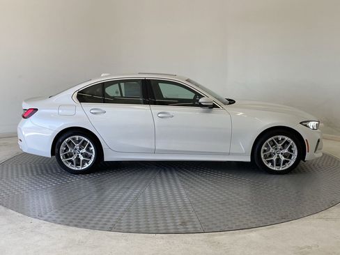 Used 2025 BMW 330i xDrive 330i xDrive w/ Convenience Package image 7