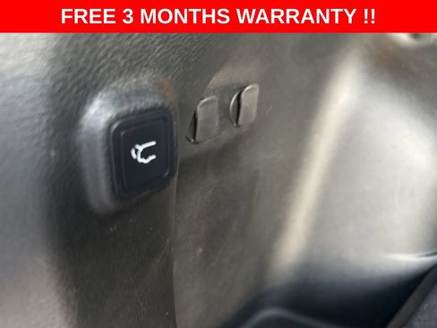Used 2020 Jeep Cherokee Limited AWD/4WD image 28