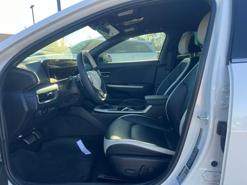 Used 2025 Kia K4 GT-Line Turbo image 23