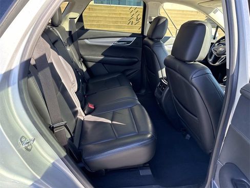 Used 2019 Cadillac XT5 Premium Luxury image 13