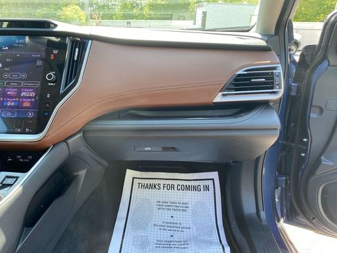 Used 2022 Subaru Outback Touring image 29