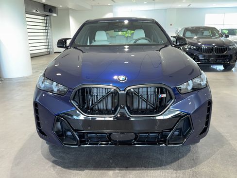 New 2026 BMW X6 M60i AWD/4WD image 2