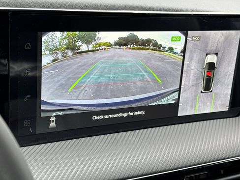 New 2026 Nissan Kicks SR image 16