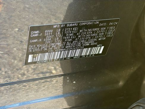 Used 2024 Subaru Ascent Limited w/ Technology Package image 44