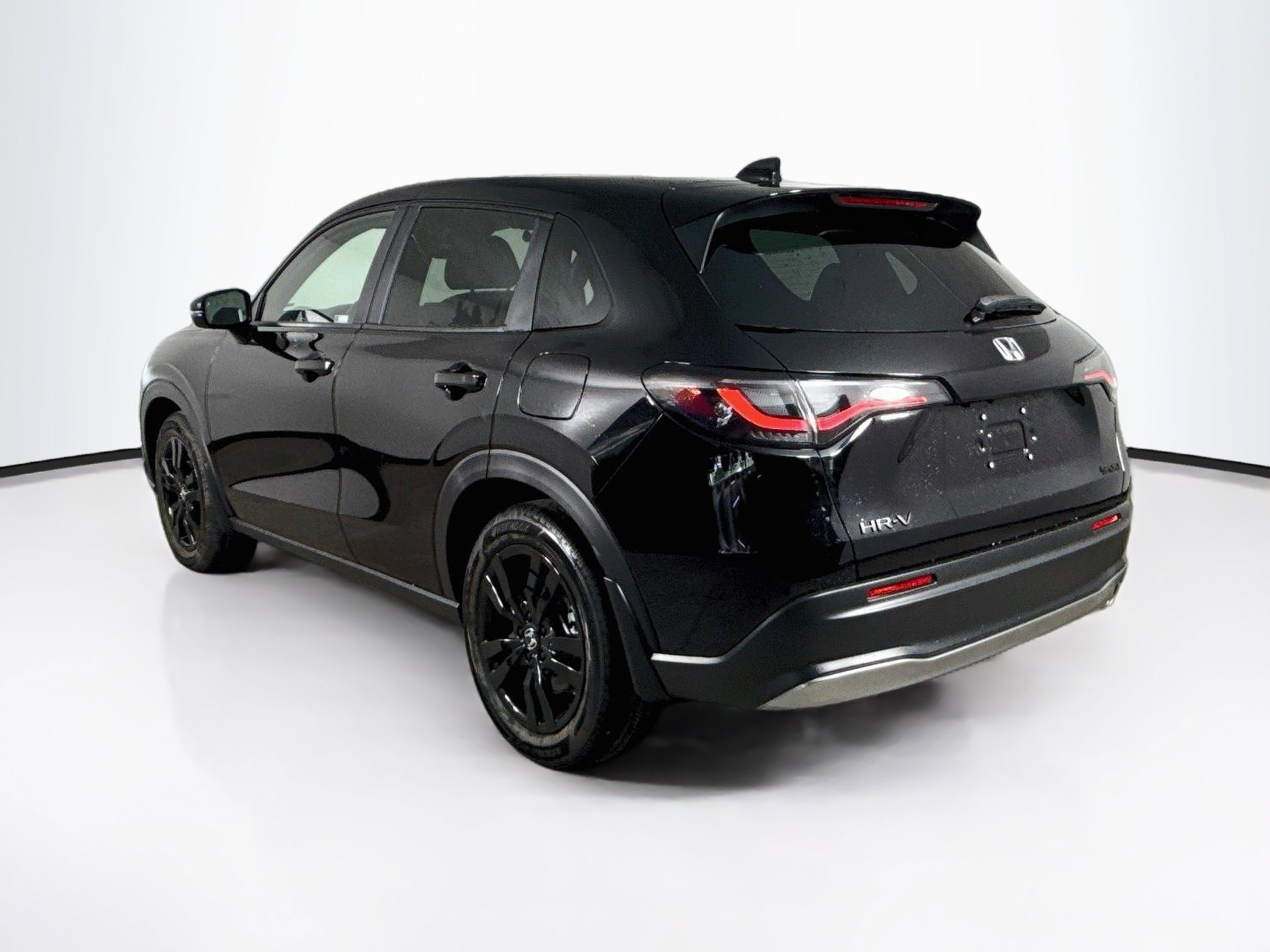 Used 2026 Honda HR-V Sport image 7