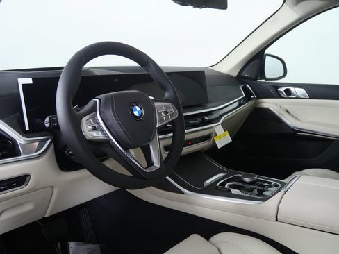 New 2027 BMW X7 xDrive40i AWD/4WD image 12
