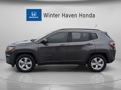 Used 2021 Jeep Compass Latitude w/ Sun and Sound Group image 2