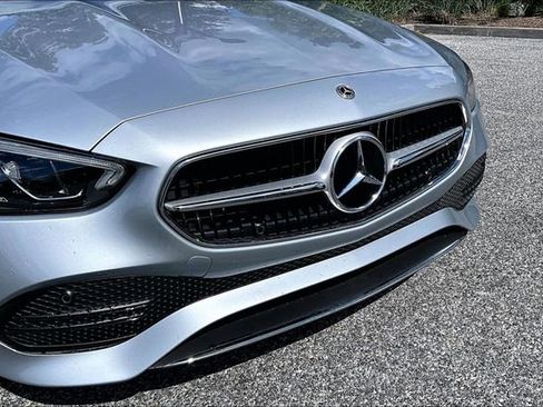 Used 2023 Mercedes-Benz C 300 4MATIC Sedan image 6