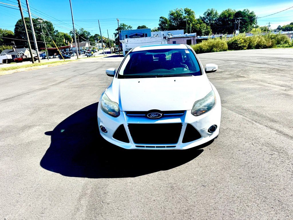 Used 2014 Ford Focus Titanium FWD image 4