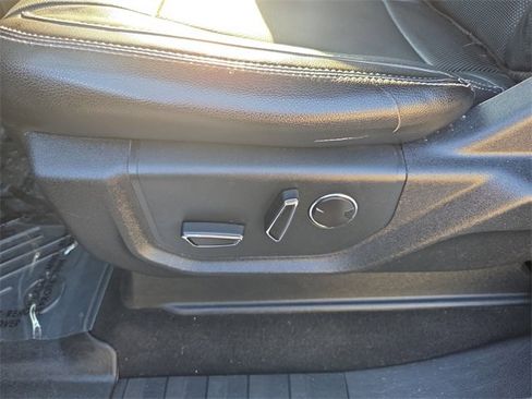 Used 2019 Ford F250 Lariat w/ Lariat Value Package image 17