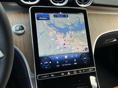 New 2025 Mercedes-Benz C 300 4MATIC Sedan image 18