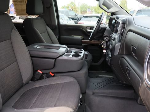Used 2022 Chevrolet Silverado 2500 LT AWD/4WD image 27