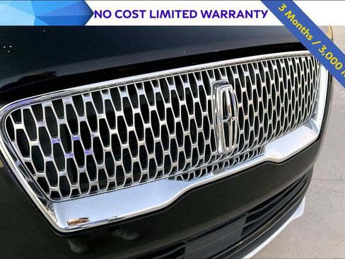 Used 2019 Lincoln MKC Select image 27