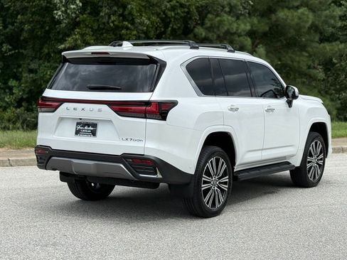 Certified 2026 Lexus LX 700h Luxury AWD/4WD image 14