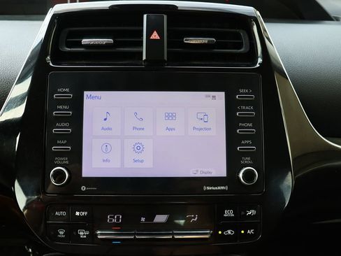 Used 2022 Toyota Prius LE image 48