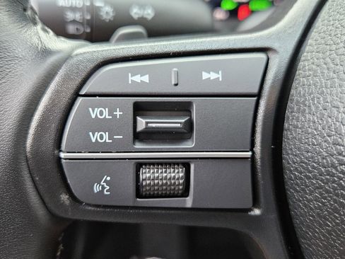 Certified 2025 Honda Accord EX-L image 32