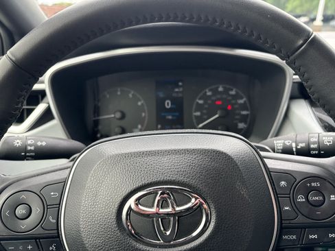 Used 2023 Toyota Corolla SE FWD image 15