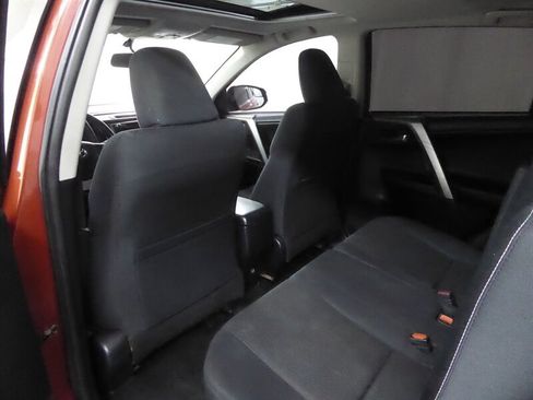 Used 2016 Toyota RAV4 XLE AWD/4WD image 24