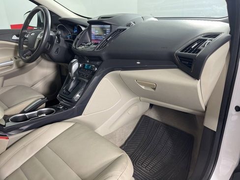 Used 2014 Ford Escape Titanium w/ Equipment Group 401A image 32
