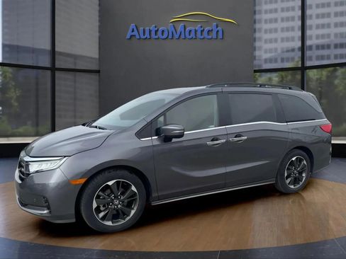 Used 2024 Honda Odyssey Elite image 5