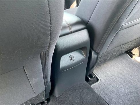 Used 2023 Nissan Sentra SR FWD image 10