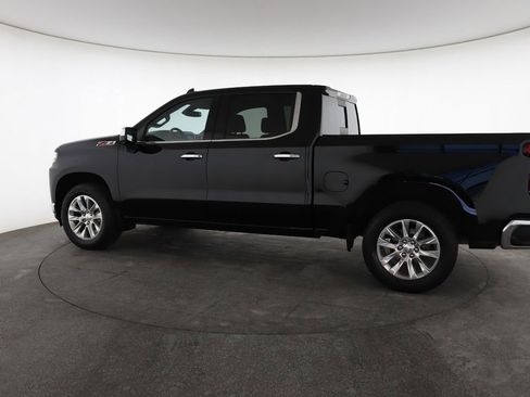 Used 2019 Chevrolet Silverado 1500 LTZ w/ LTZ Premium Package image 8