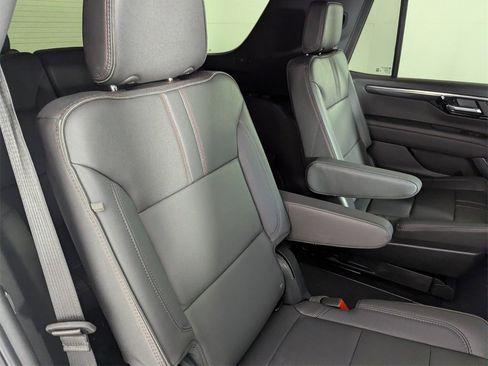 Used 2025 Chevrolet Tahoe RST w/ RST Performance Edition image 26