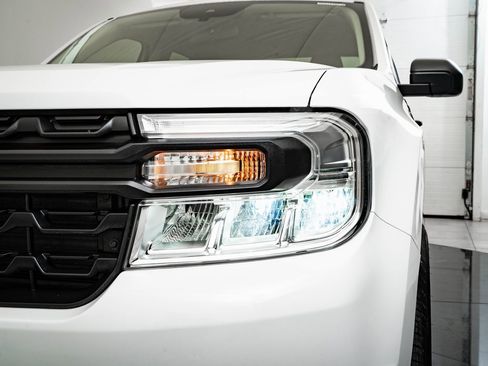 Used 2024 Ford Maverick XL image 14