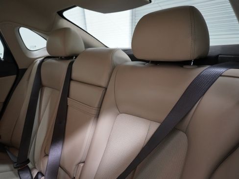 Used 2016 Buick Verano w/ Comfort Package image 12