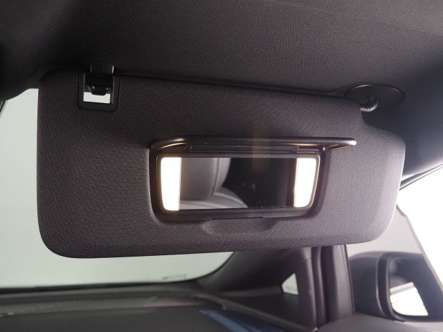 Used 2024 Chevrolet Equinox EV FWD LT w/ 2LT image 66
