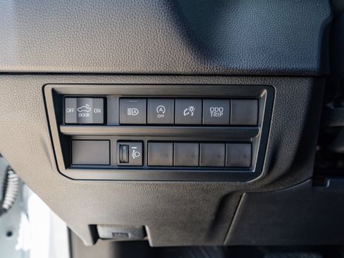 Used 2023 Toyota Tundra SR5 AWD/4WD image 19