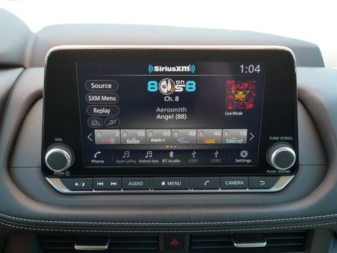 Used 2025 Nissan Rogue SV AWD/4WD image 22